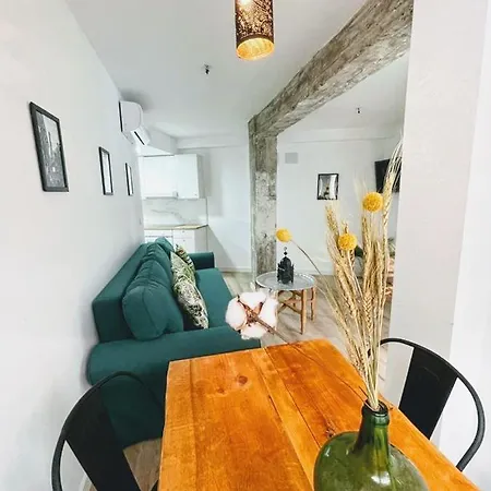 Paris Town - Apartment *